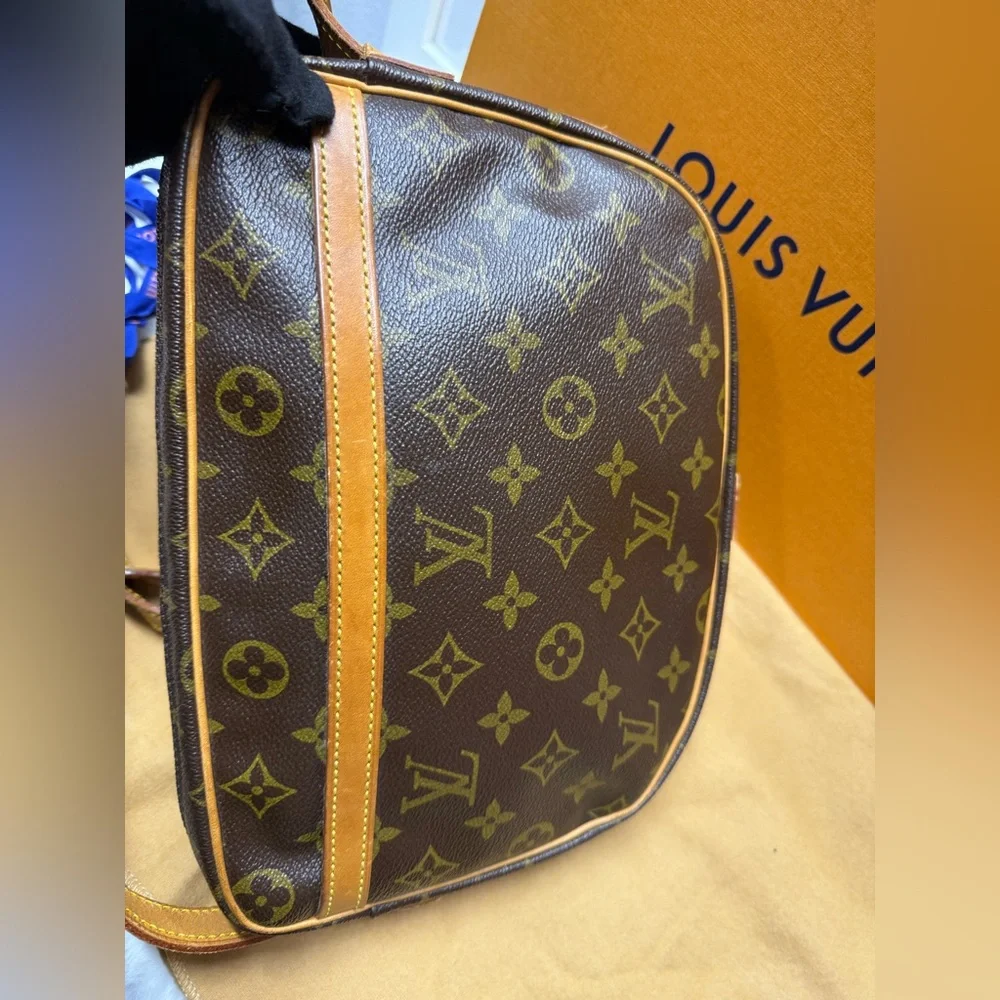 LOUIS VUITTON-MI883 Jeunefille Monogram Canvas Crossbody Bag - Picture 4 of 16